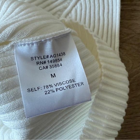 Sadie And Sage NWT Maddie Ribbed Knit Tank - Picture 7 of 10